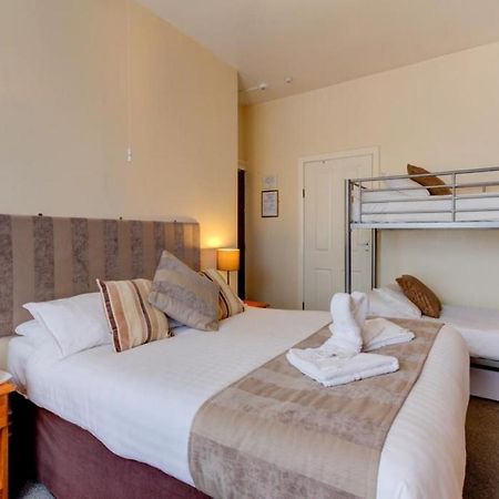 Lyndawn Hotel Blackpool Buitenkant foto