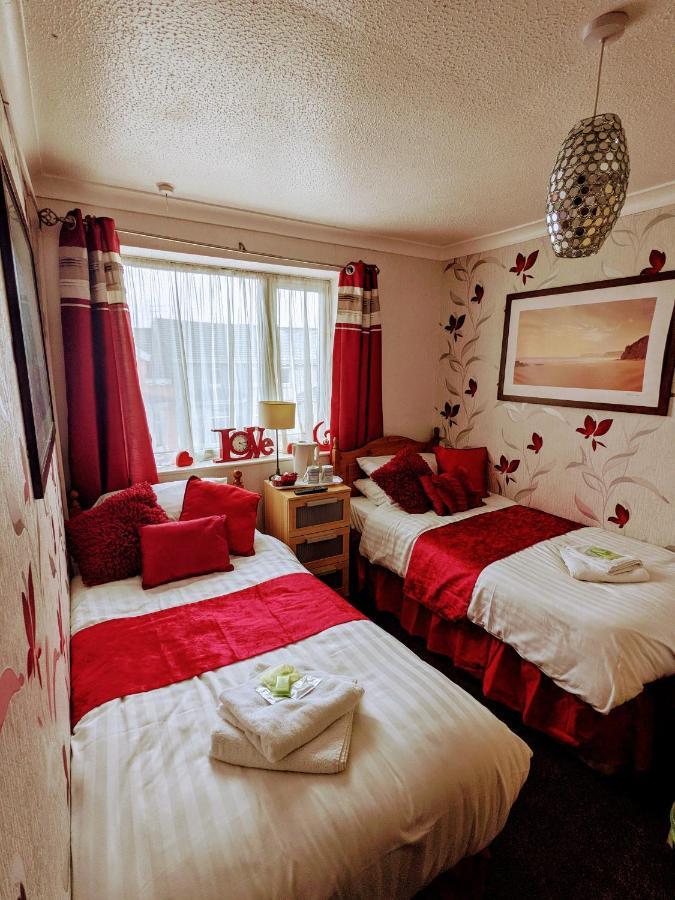 Lyndawn Hotel Blackpool Buitenkant foto
