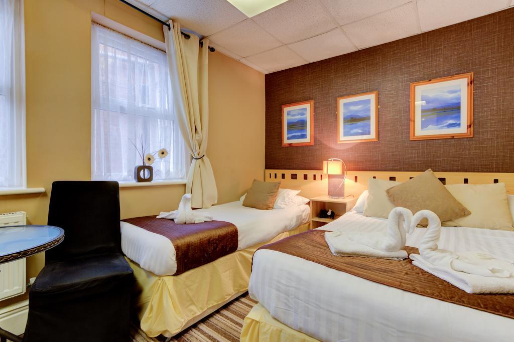 Lyndawn Hotel Blackpool Buitenkant foto